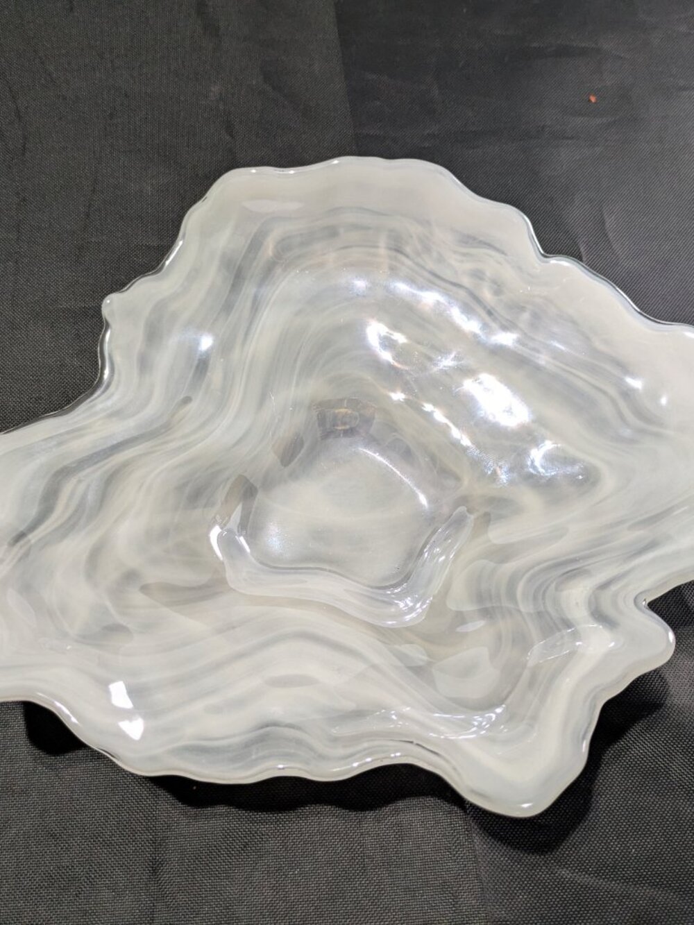 Vintage Opalescent White Glass Oyster Shell Decorative Bowl Dish 8"